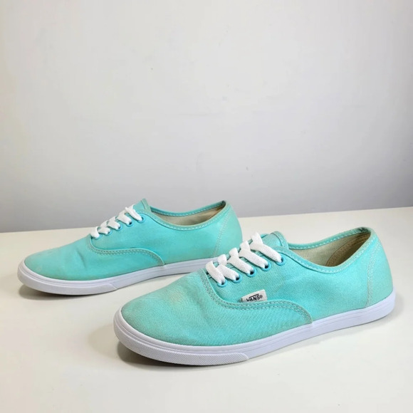 Vans Authentic Low Top Teal Unisex Sneakers Size Men's 7 Women's 8.5 - Picture 1 of 13